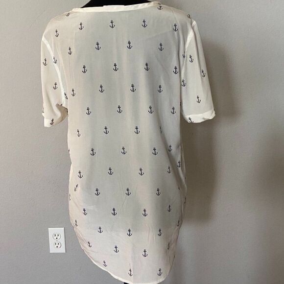 100% Silk The Women's Anchor Print Short Sleeve Blouse Size S/P - Picture 6 of 8